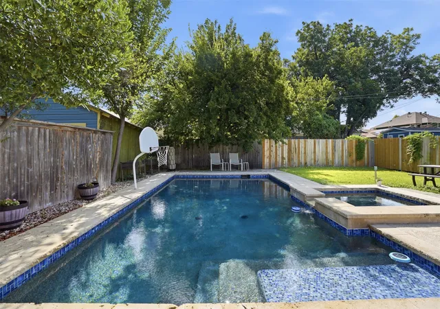 Photo 2 of Sale Pending at 2243 Fairmount Ave, Fort Worth, TX 76110 | MLS# 21145954 | Listing updated on 2026-08-16