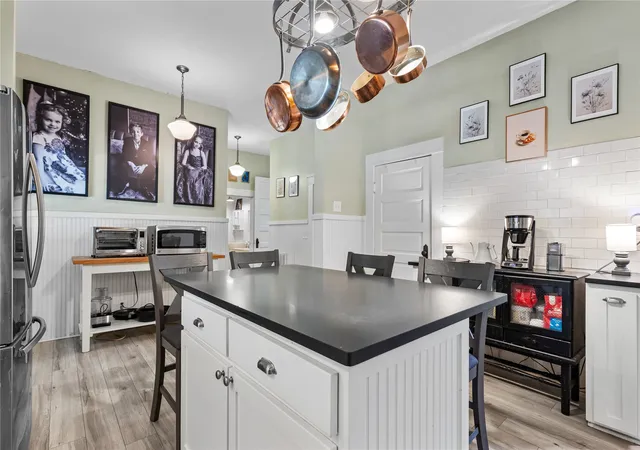 Photo 3 of Single family home for sale at 1319 S Crockett St, Sherman, TX 75090 | MLS# 21339284 | Listing updated on 2026-07-26