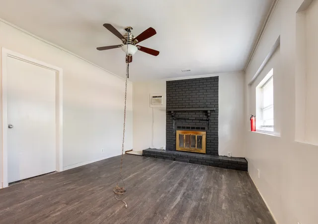 Photo 3 of Single family home for sale at 2303 April Ln, Grand Prairie, TX 75050 | MLS# 21336621 | Listing updated on 2026-10-02