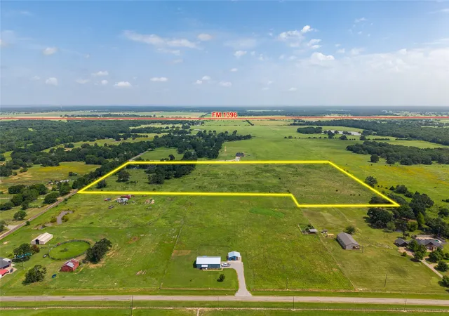 Photo 4 of Land for sale at 7414 Cr 2610, Bonham, TX 75418 | MLS# 21335639 | Listing updated on 2026-07-23