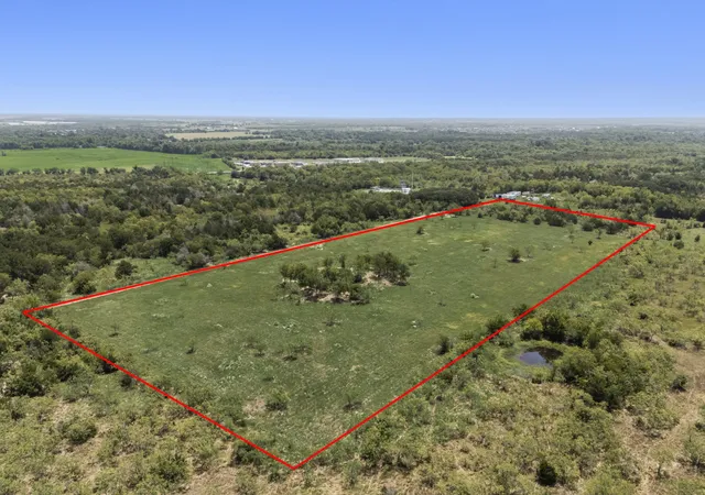Photo 1 of Land for sale at Tbd County Rd 301, Terrell, TX 75160 | MLS# 21336573 | Listing updated on 2026-07-23