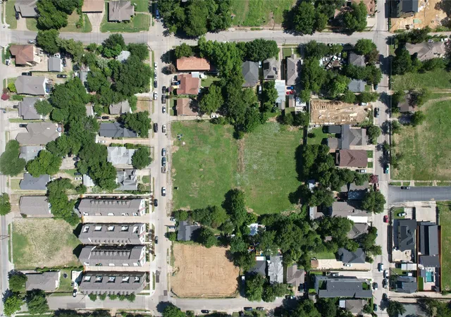 Photo 3 of Land for sale at 211 E Neely St, Dallas, TX 75203 | MLS# 21339488 | Listing updated on 2026-07-28