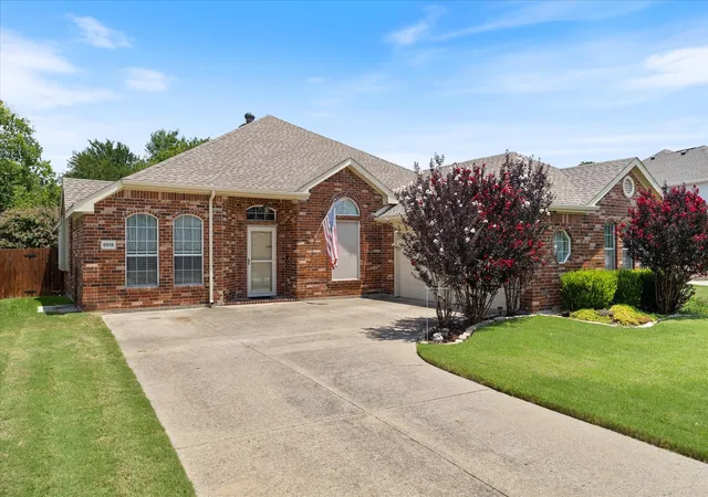 1st image of 5815 Teal Ct, Sachse, TX 75048 | MLS# 21339333