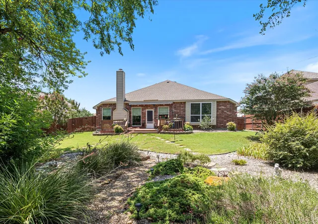 2nd image of 5815 Teal Ct, Sachse, TX 75048 | MLS# 21339333