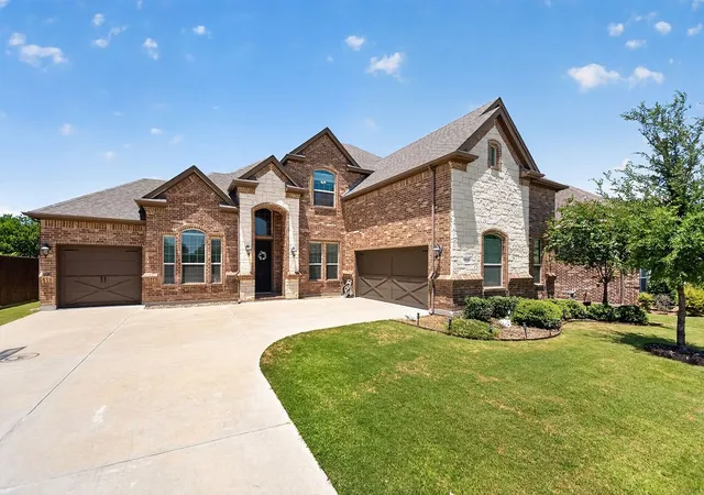 1st image of 1321 Cecilia Ct, Arlington, TX 76002 | MLS# 21339390