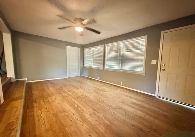 Photo 2 of Single family home for sale at 9553 Amy Dr, Quinlan, TX 75474 | MLS# 21337778 | Listing updated on 2026-08-20