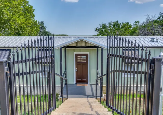 Photo 3 of Single family home for sale at 606 Dunn Dr, Palo Pinto, TX 76484 | MLS# 21336577 | Listing updated on 2026-07-24