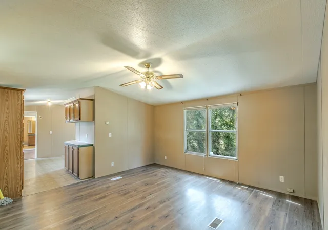 Photo 3 of Sale Pending at 13247 Gholson Rd, Waco, TX 76705 | MLS# 21335022 | Listing updated on 2026-09-02