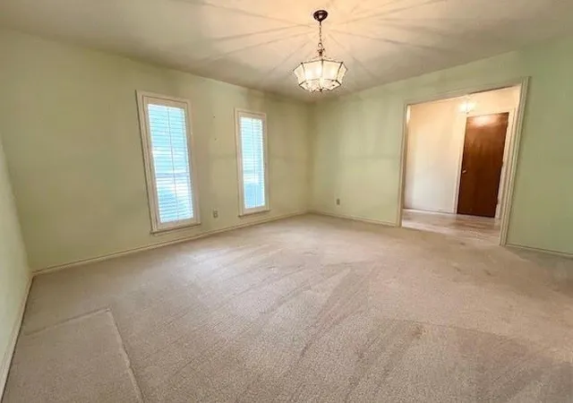 Photo 3 of Single family home for sale at 2621 Picadilly Ln, Denton, TX 76209 | MLS# 21339613 | Listing updated on 2026-08-04