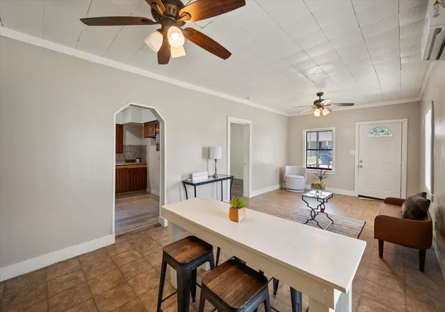 Photo 4 of Single family home for sale at 109 E Tyler St, Ennis, TX 75119 | MLS# 21339305 | Listing updated on 2026-07-24