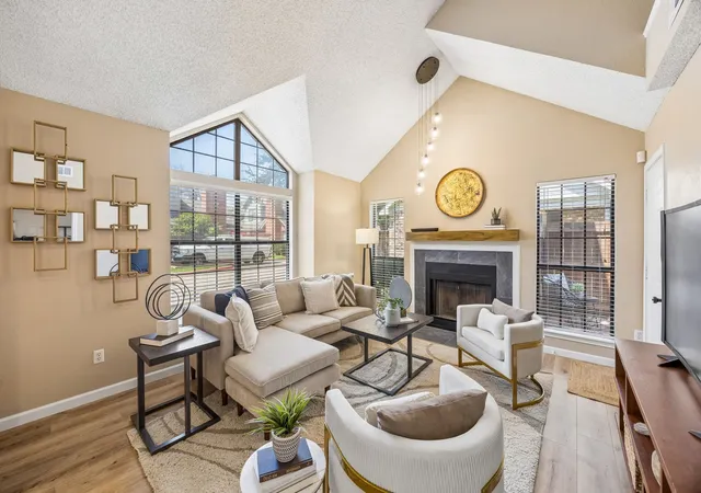 Listing Photo 4 - Condo for sale in building located at 449 Harris St, Coppell, TX 75019 - Unit #101H