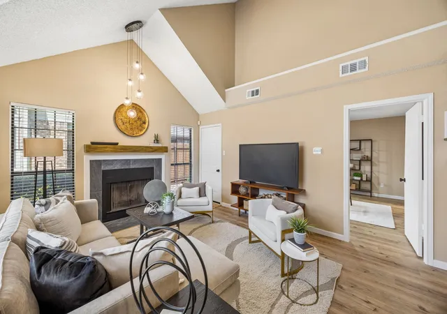 Listing Photo 5 - Condo for sale in building located at 449 Harris St, Coppell, TX 75019 - Unit #101H