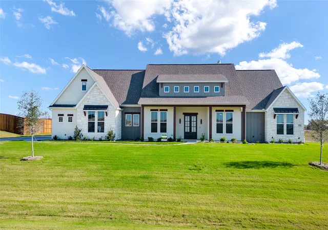 Photo 1 of Single family home for sale at 6440 Mc Chesney Dr, Midlothian, TX 76065 | MLS# 21339596 | Listing updated on 2026-07-24