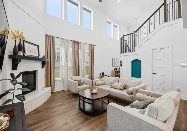 Photo 3 of Single family home for sale at 1736 Bonsmara Dr, Justin, TX 76247 | MLS# 21338000 | Listing updated on 2026-09-20