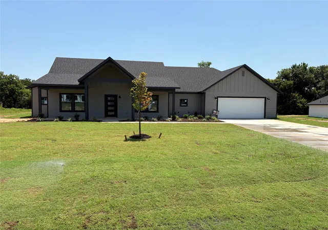 Photo 1 of Single family home for sale at 1057 Salvation Dr, Weatherford, TX 76088 | MLS# 21339661 | Listing updated on 2026-07-24