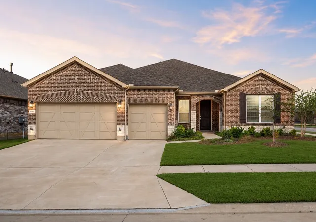 Homes for sale in Little Elm, TX | 1133 Cornerstone Dr, Little Elm, TX 76227 | MLS# 21339286