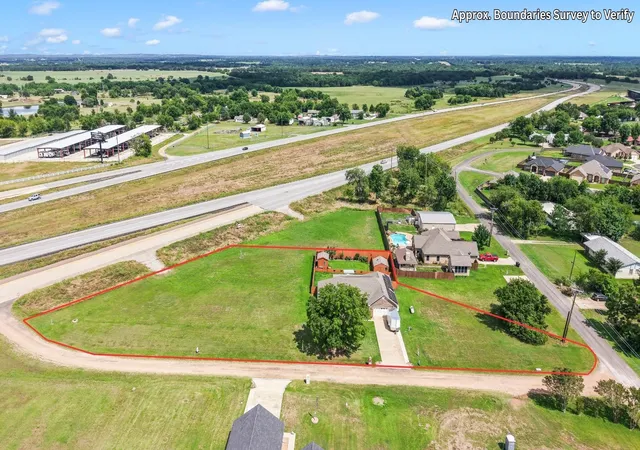Photo 1 of Single family home for sale at 104 Blake St, Mabank, TX 75147 | MLS# 21337524 | Listing updated on 2026-07-24