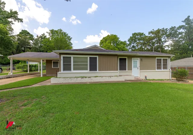 Photo 1 of Single family home for sale at 4000 Golf Links Blvd, Shreveport, LA 71109 | MLS# 21335262 | Listing updated on 2026-08-19