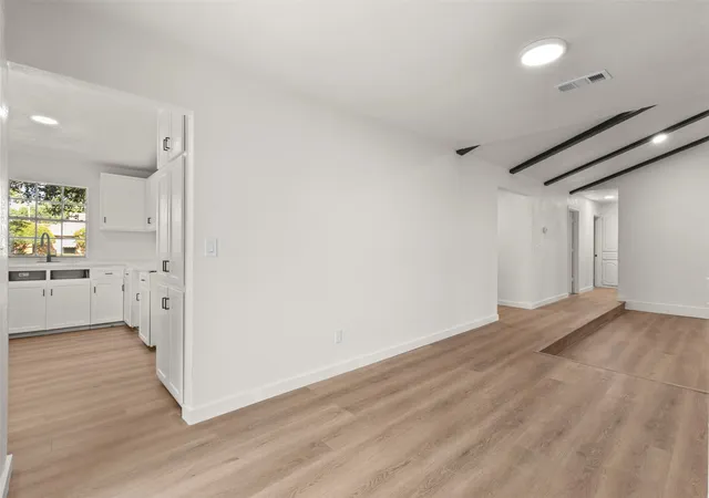 Photo 3 of Single family home for sale at 1509 Reston Dr, Richardson, TX 75081 | MLS# 21339743 | Listing updated on 2026-08-31