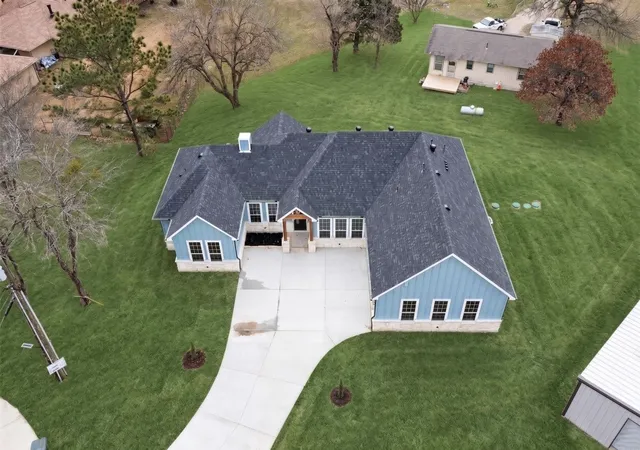 Photo 3 of Single family home for sale at 335 Cross Tie Ranch Rd, Trinidad, TX 75163 | MLS# 21338588 | Listing updated on 2026-07-24