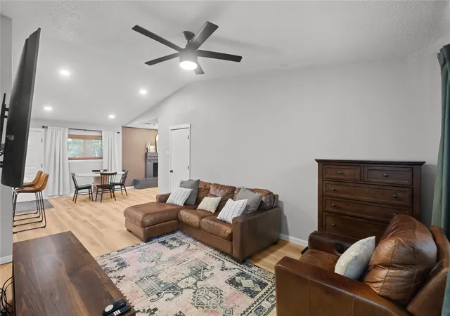 Photo 4 of Single family home for sale at 513 Talley Dr, Sherman, TX 75092 | MLS# 21339611 | Listing updated on 2026-07-24