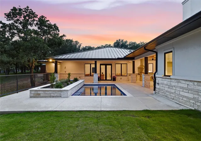 Photo 3 of Sale Pending at 6717 Brazos Bend Dr, North Richland Hills, TX 76182 | MLS# 21337751 | Listing updated on 2026-08-31