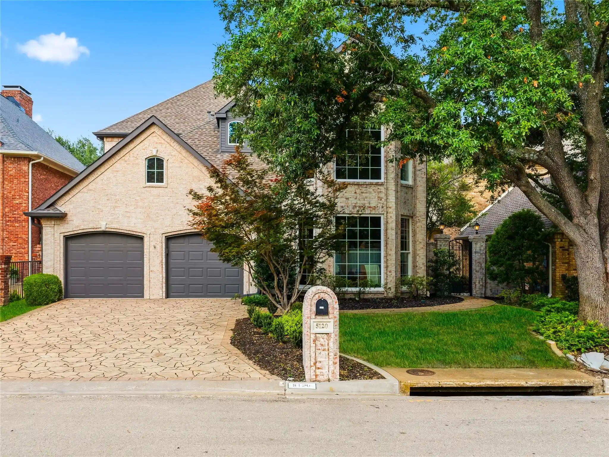 Single family home for sale at 5120 Briar Tree Dr, Dallas, TX 75248 | MLS# 21338086