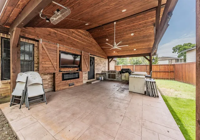 Photo 2 of Single family home for sale at 8015 Leigh Ann Dr, Dallas, TX 75232 | MLS# 21339009 | Listing updated on 2026-07-24