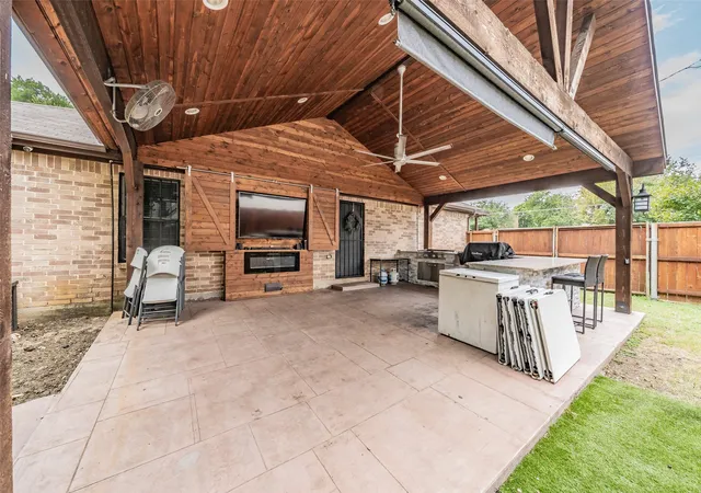 Photo 3 of Single family home for sale at 8015 Leigh Ann Dr, Dallas, TX 75232 | MLS# 21339009 | Listing updated on 2026-07-24
