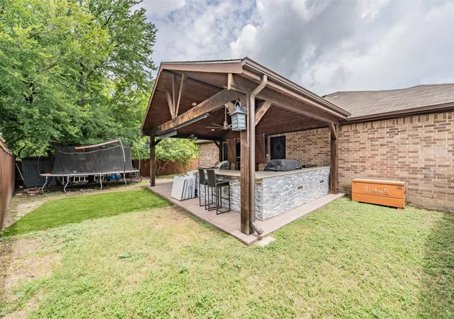 Photo 4 of Single family home for sale at 8015 Leigh Ann Dr, Dallas, TX 75232 | MLS# 21339009 | Listing updated on 2026-07-24