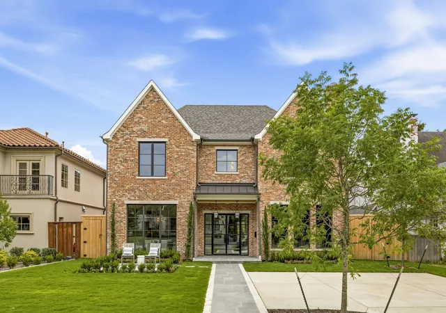 Photo 1 of Mansion for sale at 4225 Amherst Ave, Dallas, TX 75225 | MLS# 21337231 | Listing updated on 2026-08-23