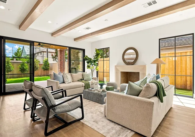 Photo 3 of Mansion for sale at 4225 Amherst Ave, Dallas, TX 75225 | MLS# 21337231 | Listing updated on 2026-08-23