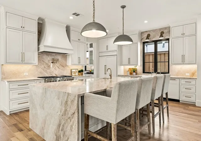 Photo 4 of Single family home for sale at 4225 Amherst Ave, Dallas, TX 75225 | MLS# 21337231 | Listing updated on 2026-08-23