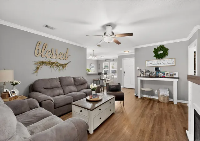 Photo 4 of Sale Pending at 423 Caloway Dr, Palmer, TX 75152 | MLS# 21339887 | Listing updated on 2026-07-23