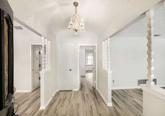 Photo 3 of Single family home for sale at 3712 Greenbriar Ct, Colleyville, TX 76034 | MLS# 21207245 | Listing updated on 2026-10-01