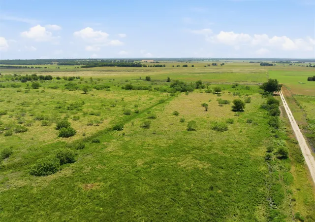 Photo 3 of House for sale at Tbd Fm 1600, Cameron, TX 76520 | MLS# 21339883 | Listing updated on 2026-08-12