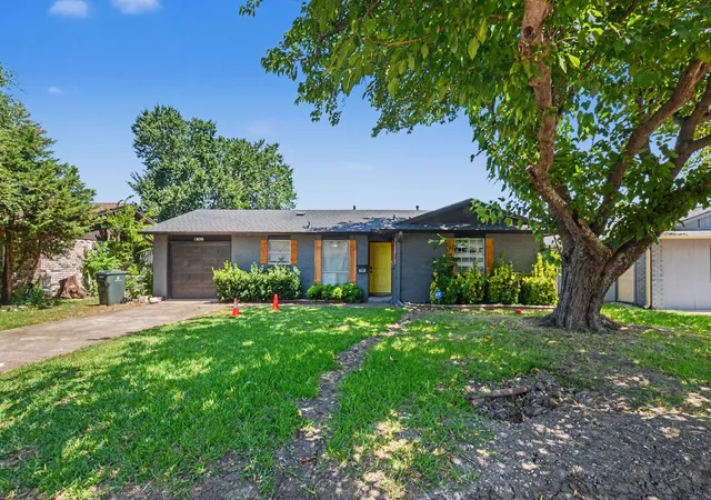 Photo 1 of Single family home for sale at 1809 Homestead Pl, Garland, TX 75044 | MLS# 21330596 | Listing updated on 2026-08-22