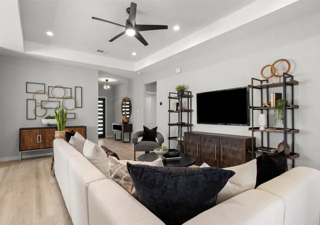 5th image of 1108 Claude St, Dallas, TX 75203 | MLS# 21334993