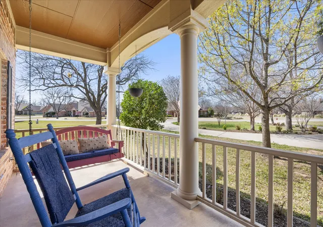 Photo 3 of Single family home for sale at 9001 Sawgrass Ct, Granbury, TX 76049 | MLS# 21338158 | Listing updated on 2026-07-24