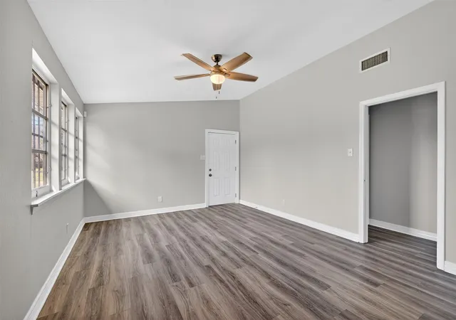Photo 3 of Single family home for sale at 635 Browning St, Shreveport, LA 71106 | MLS# 21339926 | Listing updated on 2026-07-24