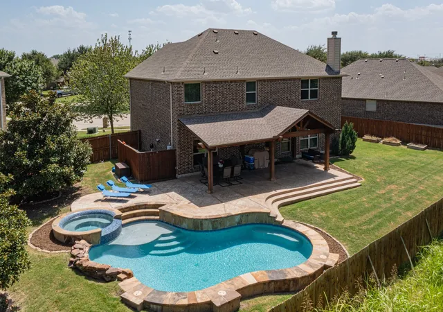 Photo 2 of Single family home for sale at 808 Scotland Wy, Wylie, TX 75098 | MLS# 21336323 | Listing updated on 2026-08-26