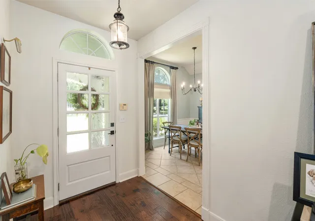 Photo 3 of Single family home for sale at 1109 Robbins Rd, Athens, TX 75751 | MLS# 21337614 | Listing updated on 2026-08-26