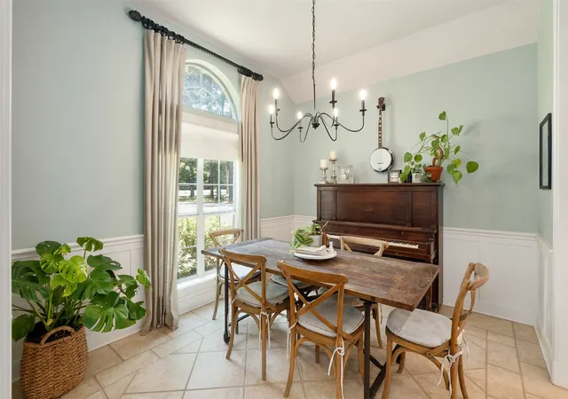 Photo 4 of Single family home for sale at 1109 Robbins Rd, Athens, TX 75751 | MLS# 21337614 | Listing updated on 2026-08-26