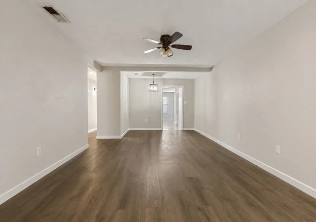 Photo 4 of Townhouse for sale at 13899 Brookgreen Dr, Dallas, TX 75240 | MLS# 21339875 | Listing updated on 2026-09-28