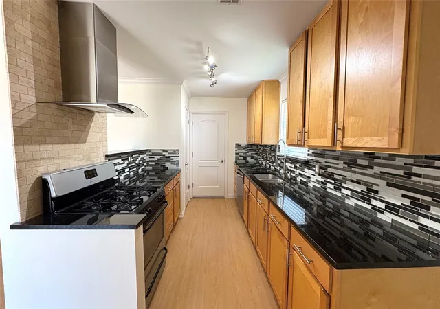 Photo 3 of Single family home for sale at 601 Carpenter Dr, Garland, TX 75040 | MLS# 21339535 | Listing updated on 2026-08-31