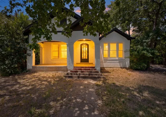 Photo 2 of Single family home for sale at 1830 Speedway St, Greenville, TX 75401 | MLS# 21340058 | Listing updated on 2026-07-24