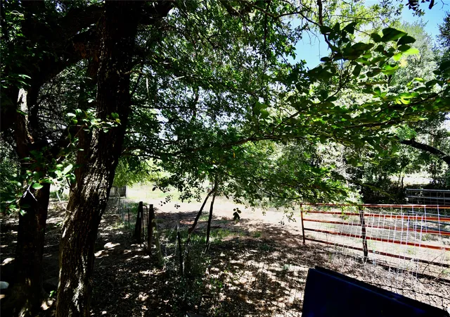 Photo 4 of Single family home for sale at 1545 Old Authon Rd, Weatherford, TX 76088 | MLS# 21336798 | Listing updated on 2026-08-25