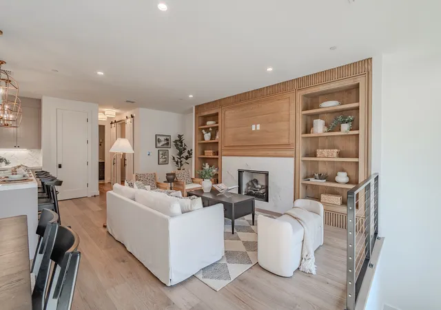 Photo 2 of Condo for sale at 4128 University Blvd #2, Dallas, TX 75205 | MLS# 21333588 | Listing updated on 2026-08-05
