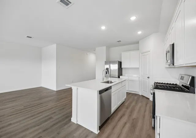 Photo 4 of Sale Pending at 2517 Canadian Wy, Crandall, TX 75114 | MLS# 21340093 | Listing updated on 2026-10-06