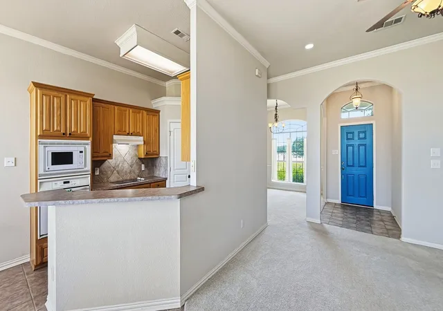 Photo 4 of Single family home for sale at 340 Red Baron Dr, Rhome, TX 76078 | MLS# 21340156 | Listing updated on 2026-07-24